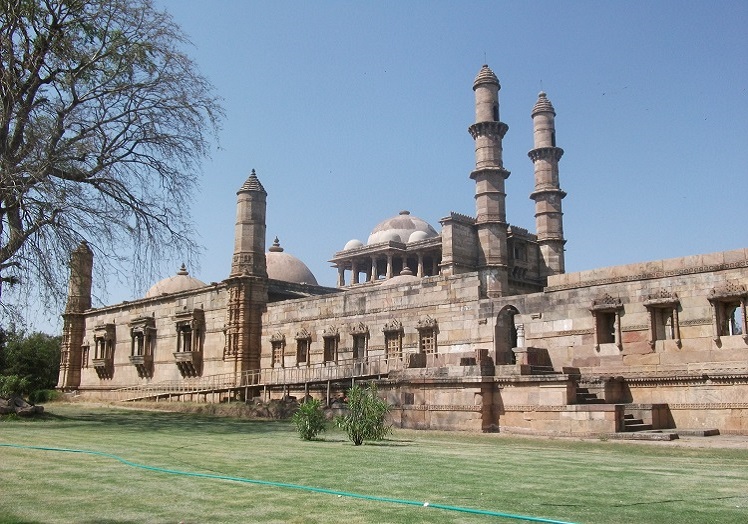 One Day Trip to Champaner and Pavagadh